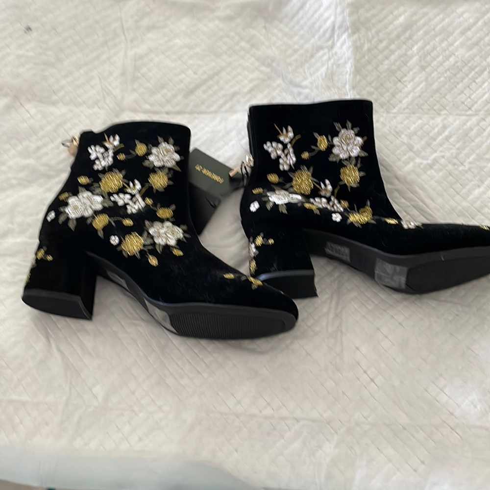 embroidered velvet ankle boots
